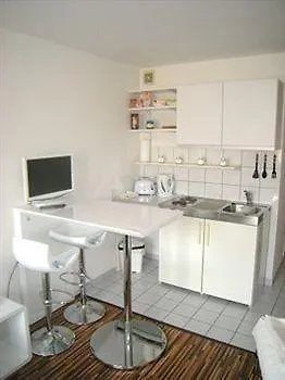 A Partment Mediapark Apartamento Colonia 0*,