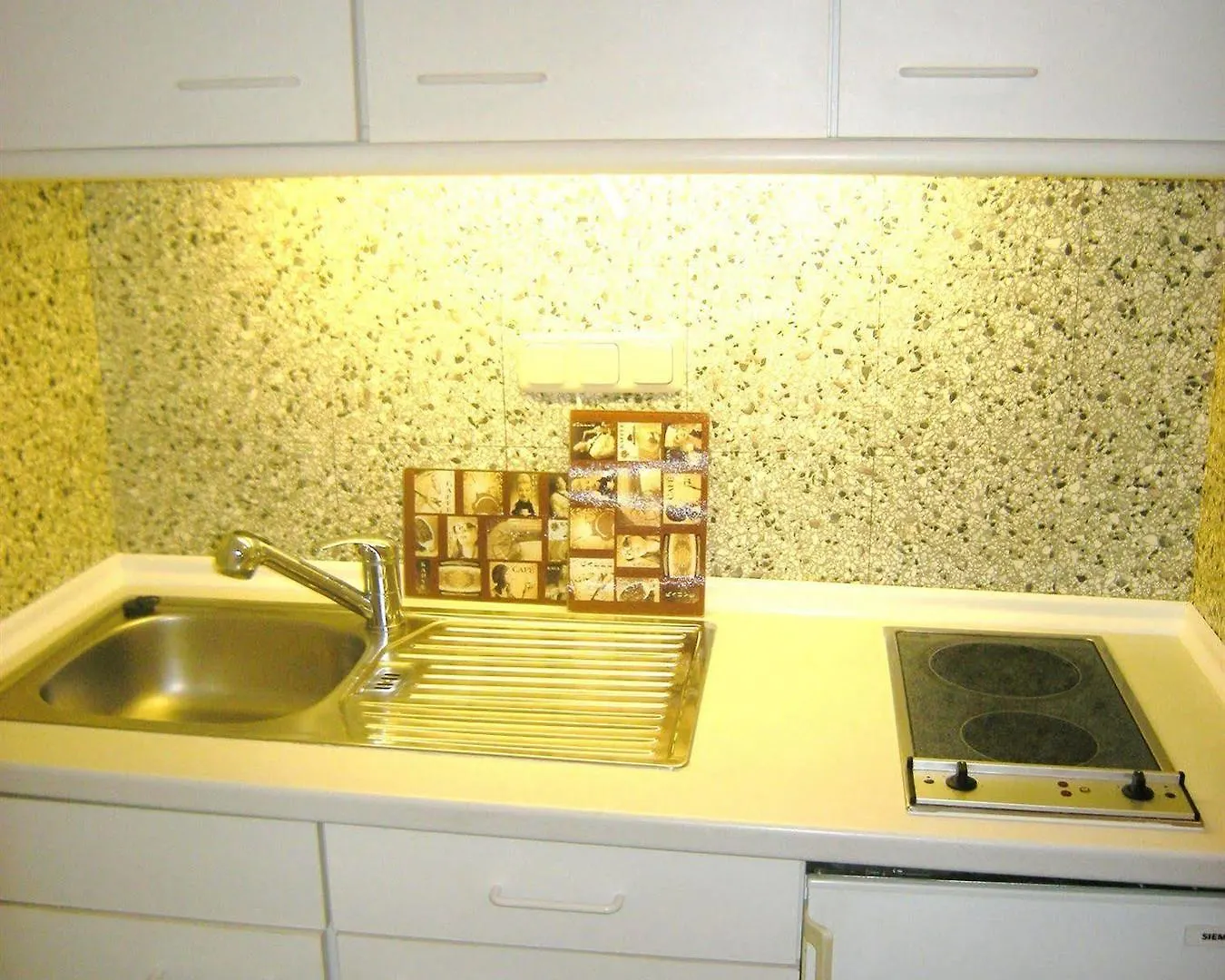 A Partment Mediapark Apartamento Colonia Hotel